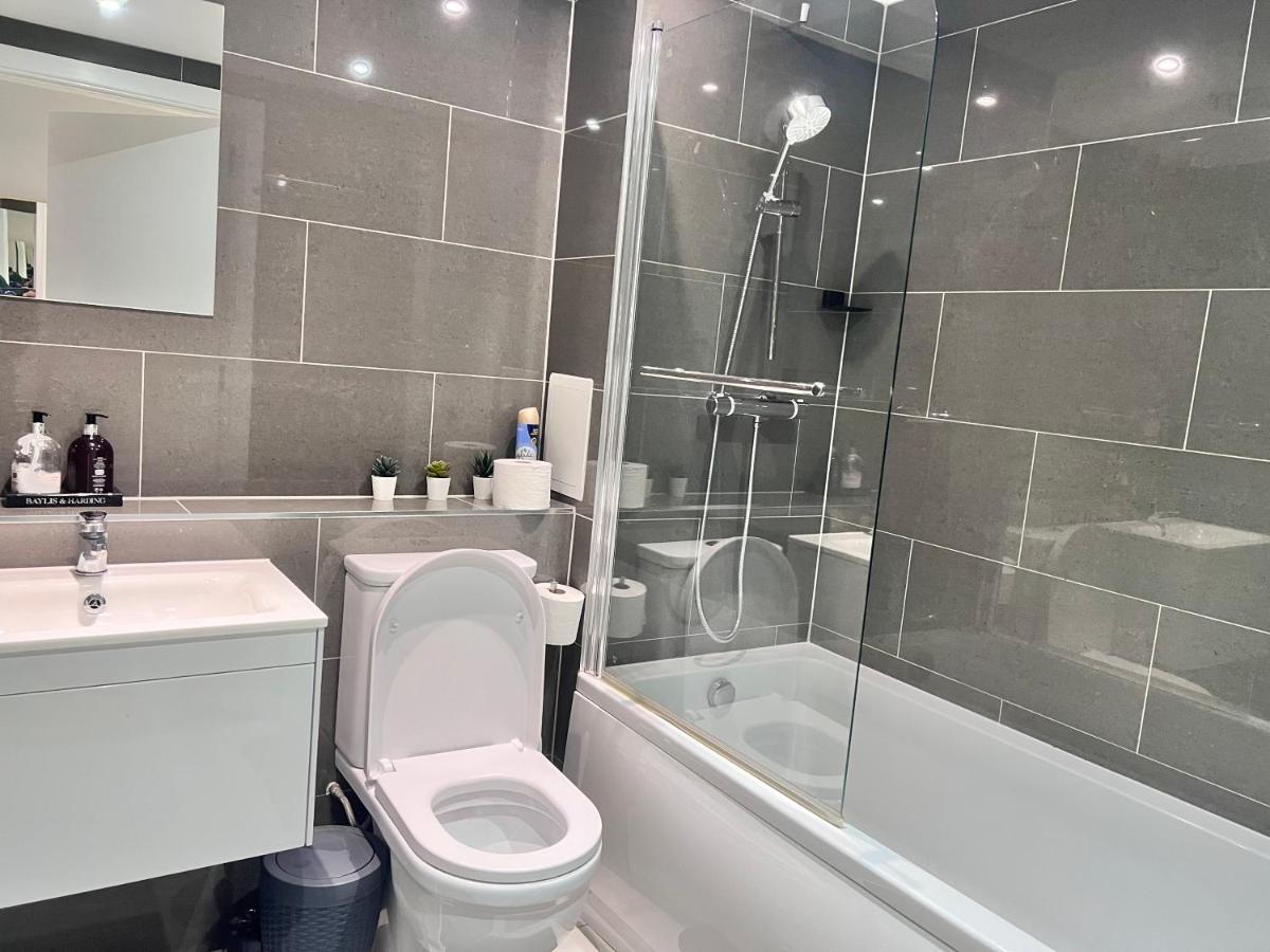 Elegant 3br 2bath Flat In Canary Wharf - O2 -excel Apartamento *