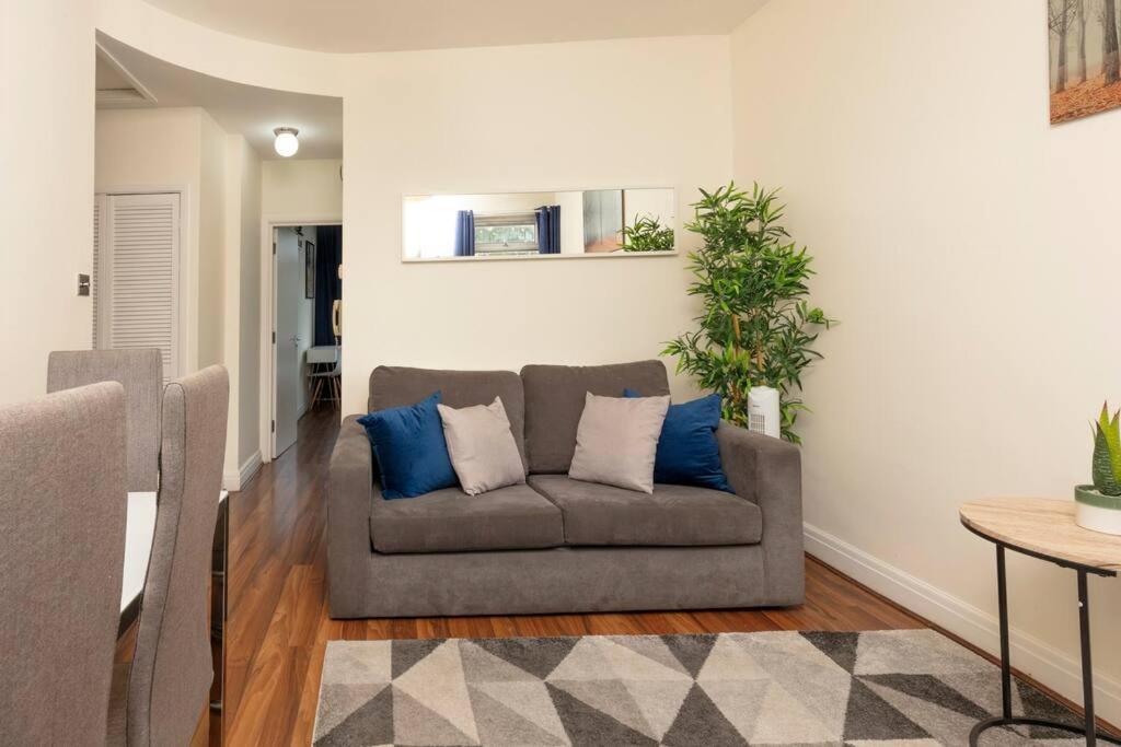 Apartment Charming North London