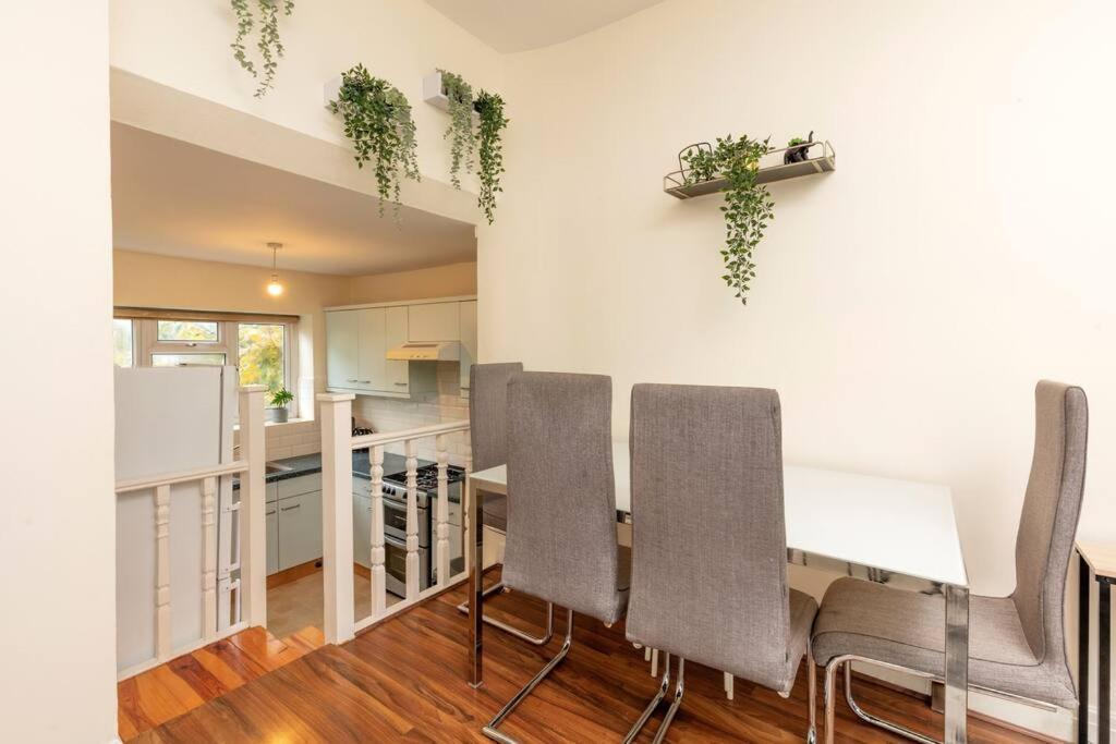 Apartment Charming North London