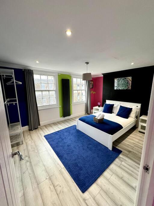 The Hidden Gem *2-bed Apt* Londen