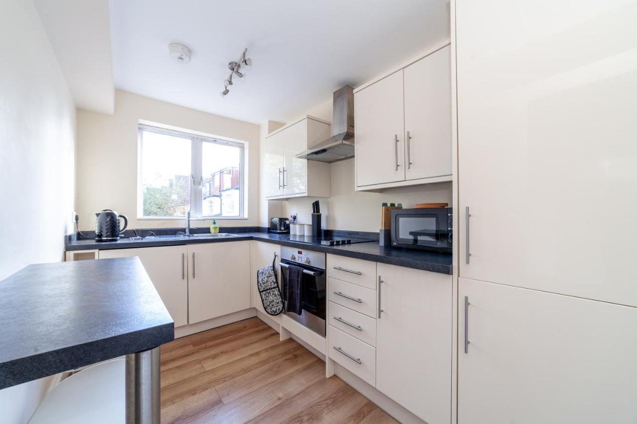 Apartment Lovely Flat In Wimbledon W/ Free Parking