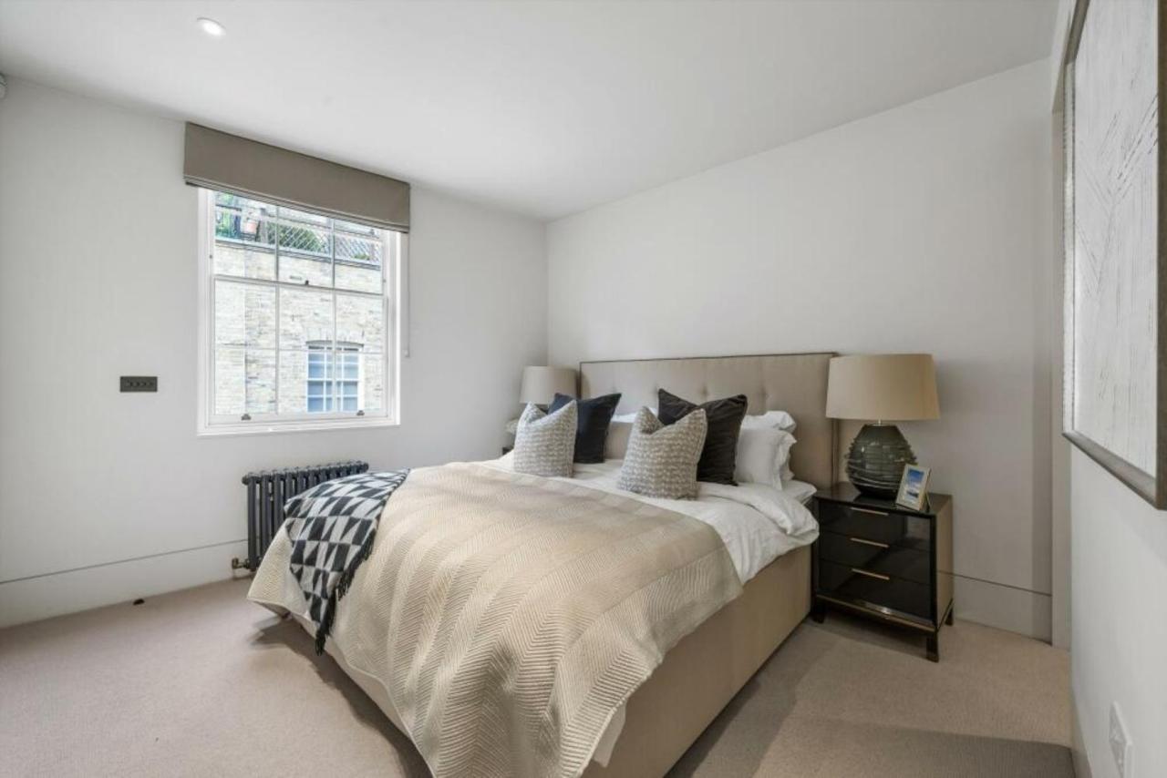 Central Mayfair And Piccadilly Sleeps 6 People Appartement Londen