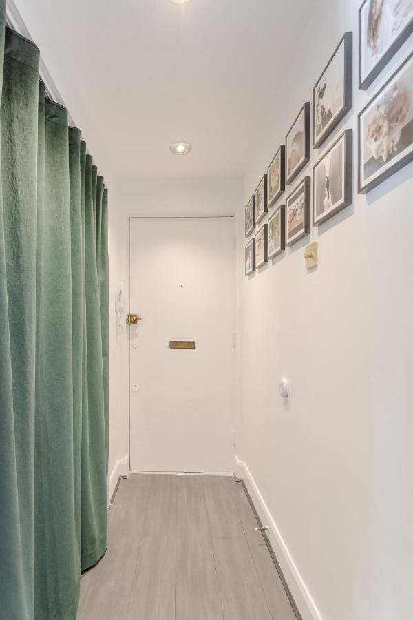 2 Double Beds Modern Refurb Flat - 10 Min 2 Bridge Apartment *