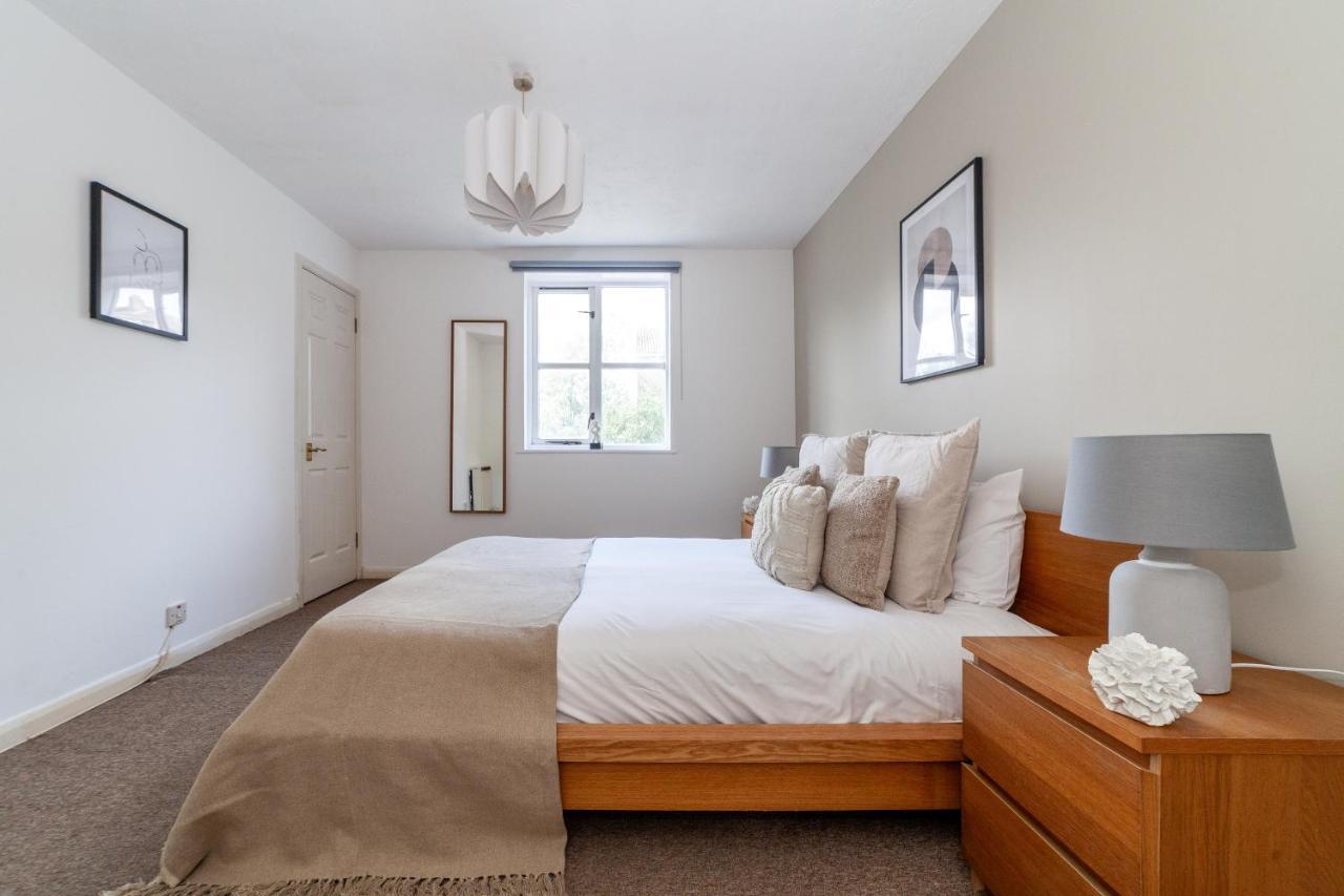 The Camden Road Collection Apartment London