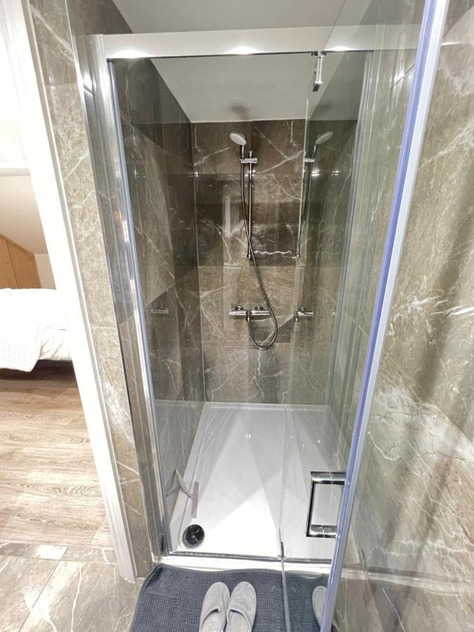 Guest house Stayeasy En-suite *