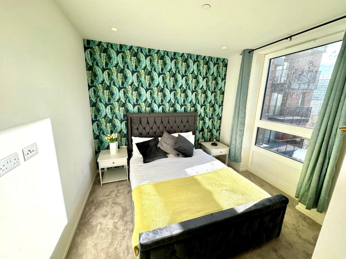 East Riverside London