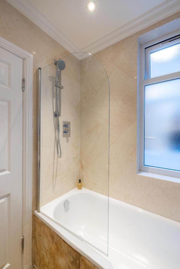 The Courtfield - Serviced * Londen