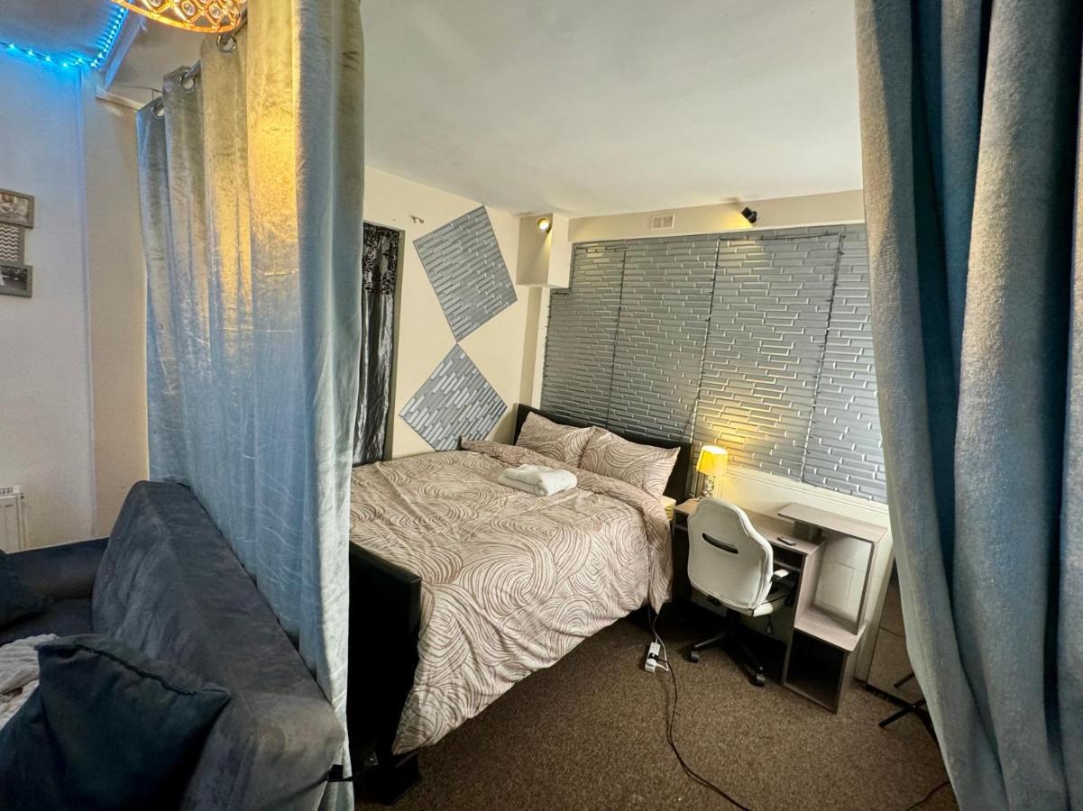 Semay Flat Londen