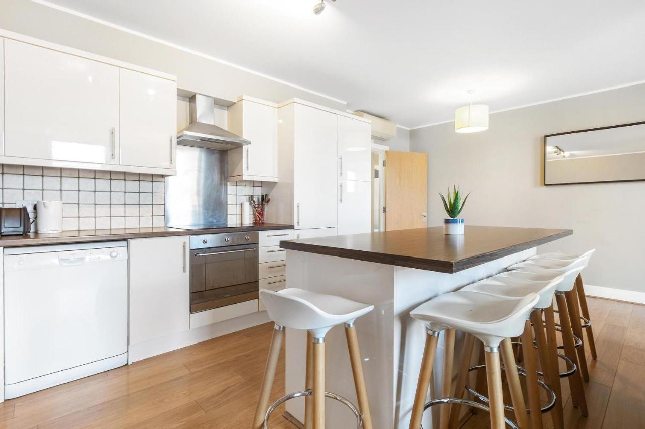 221 Clapham Road Apartment London