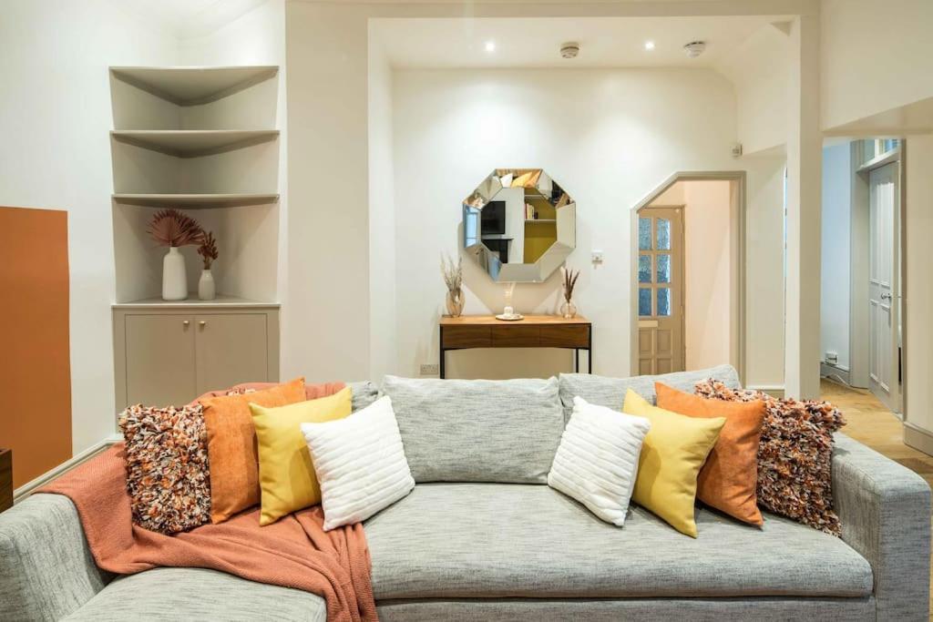 Apartamento Superb Retreat Central Next Tube Londres