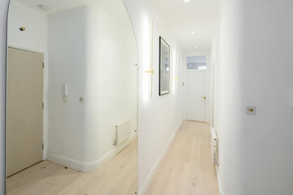 Elegant 2 Bedroom In Fulham Apartment London