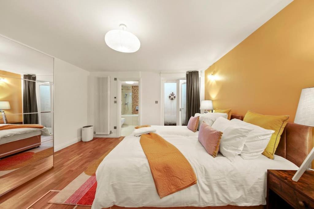 Leilighet Stylish In Euston And Near Camden With Private Roof Terrace