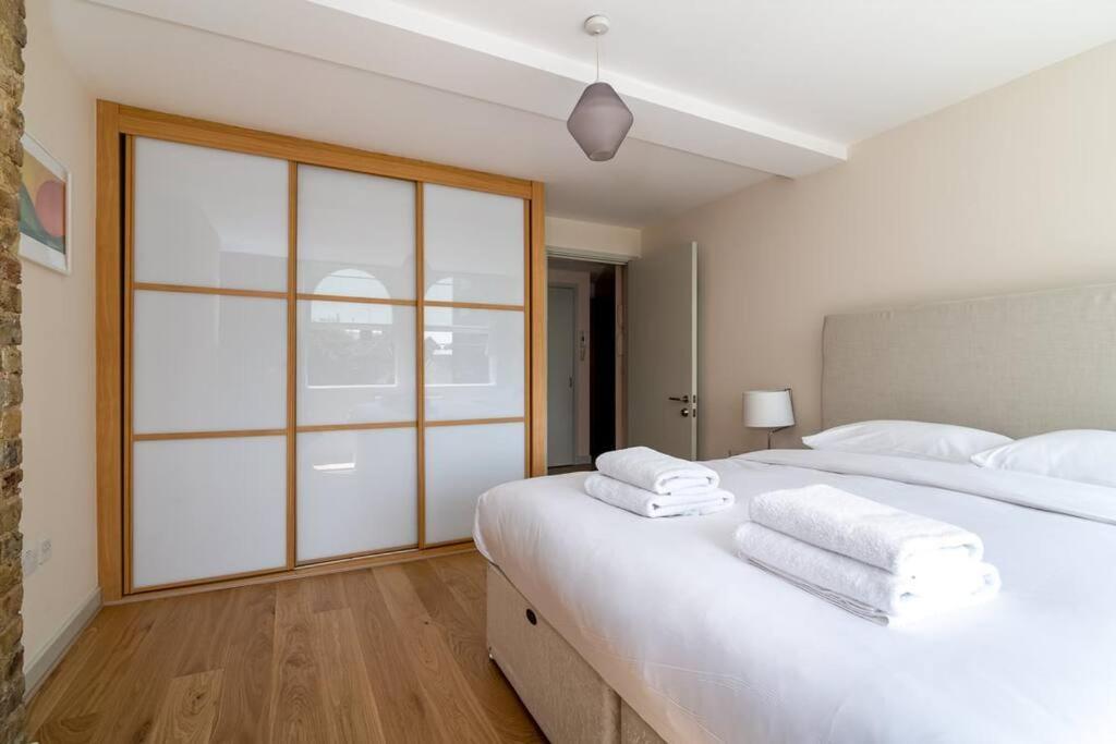 Apartment 2 Bedroom In Bridge *