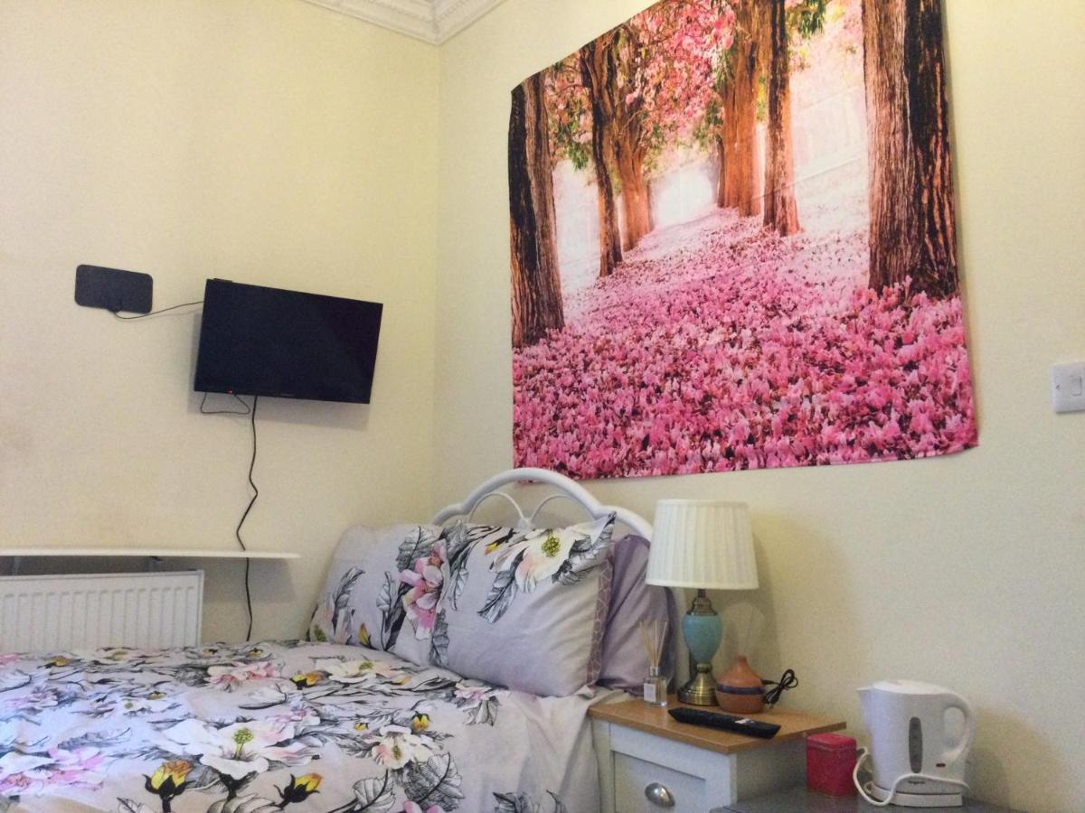 Gasthof Tdm Bachelot Lettings Ltd *