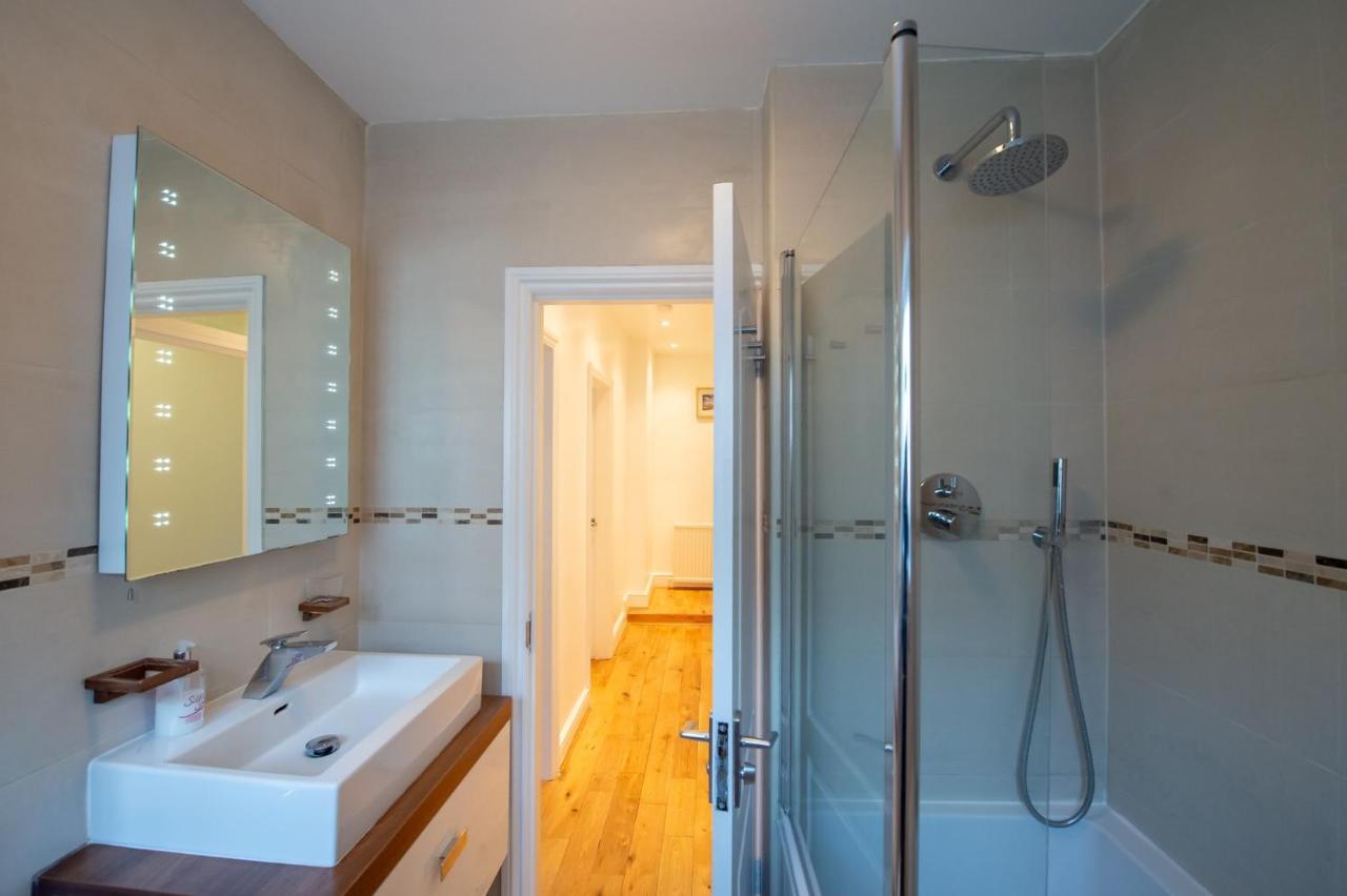Mayfair Town House * London