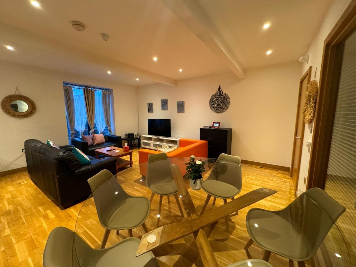The Noko 2 Bedroom Central By Wild Appartement