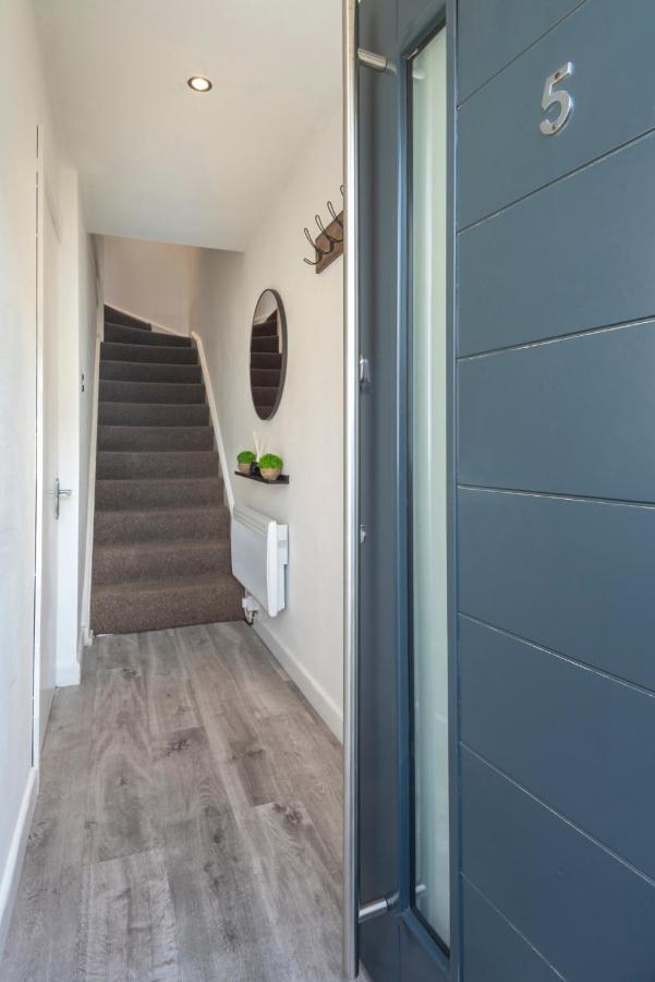 2 Bed Town House With Garden In Hackney, * London