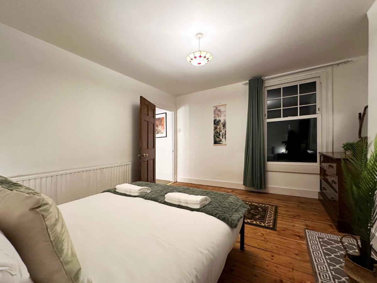 Apartment Hannah Place Near Finsbury Park - 4 Double Beds, Ideal For Families, Max 8 People *