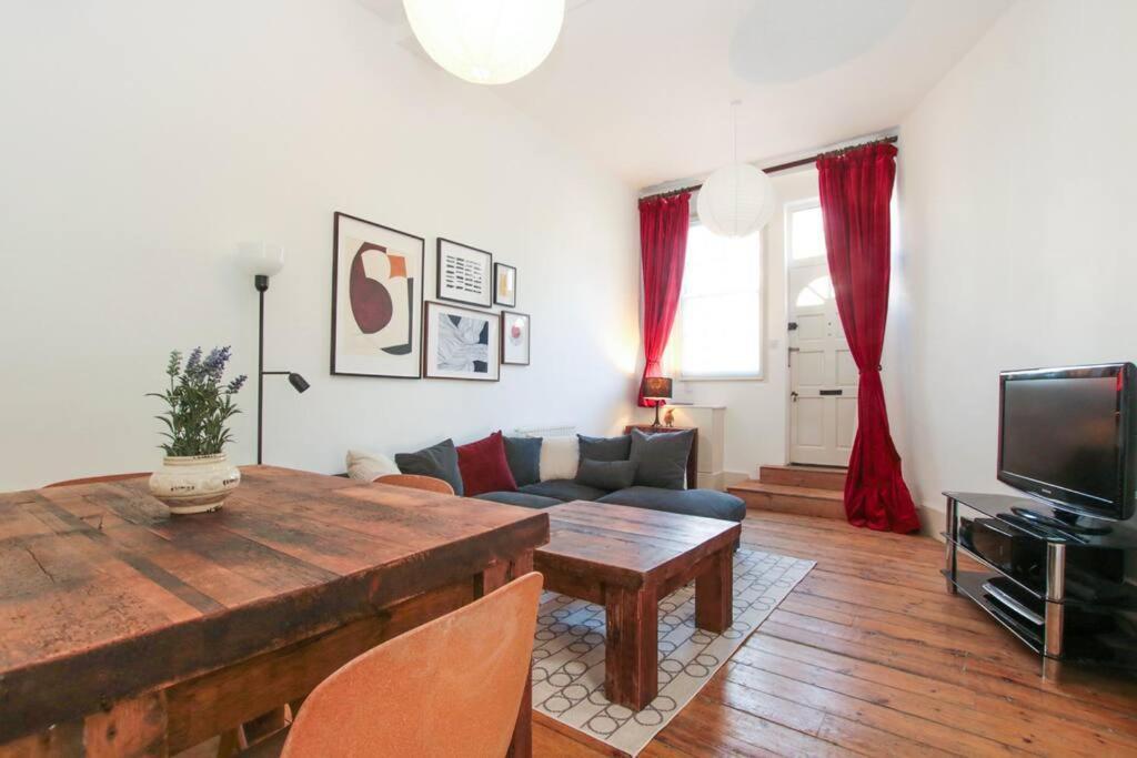 Bright & Spacious 1br Duplex, Islington, Angel Londen