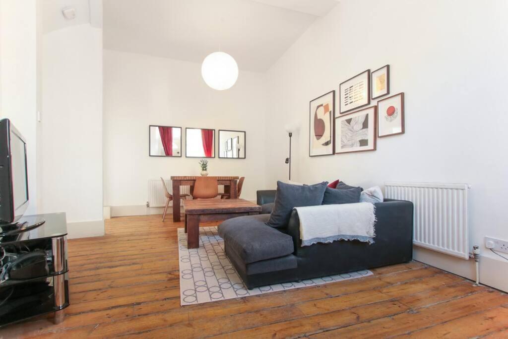 Bright & Spacious 1br Duplex, Islington, Angel Appartement *
