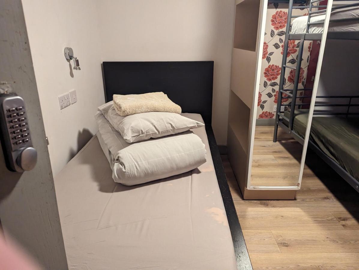 In Camden Hostal