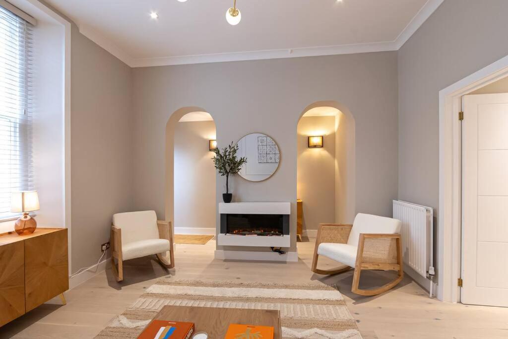 Elegance: A Symphony Of High-end Decor