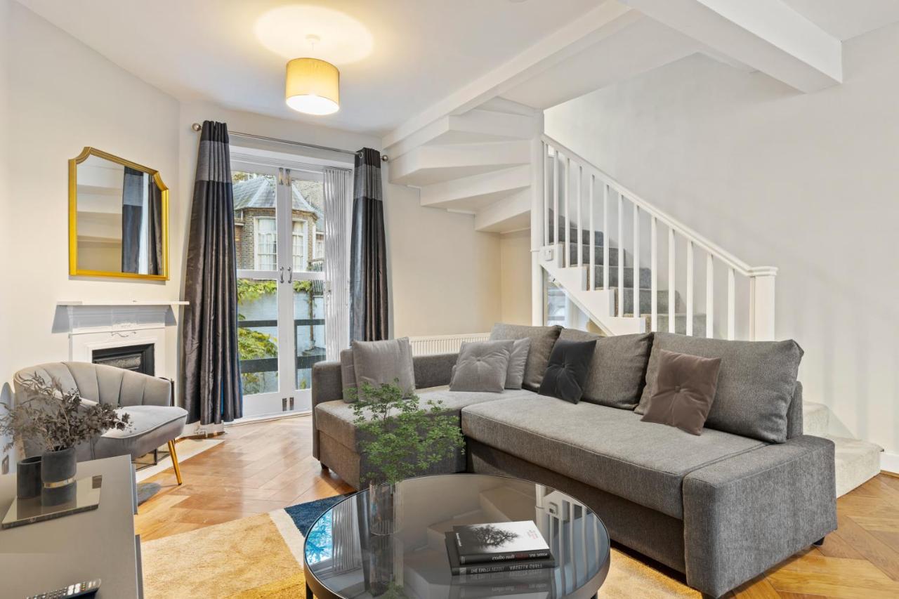 Luxurious 2-bed With Private Sauna By Dena Elite Collection Vakantiehuis Londen