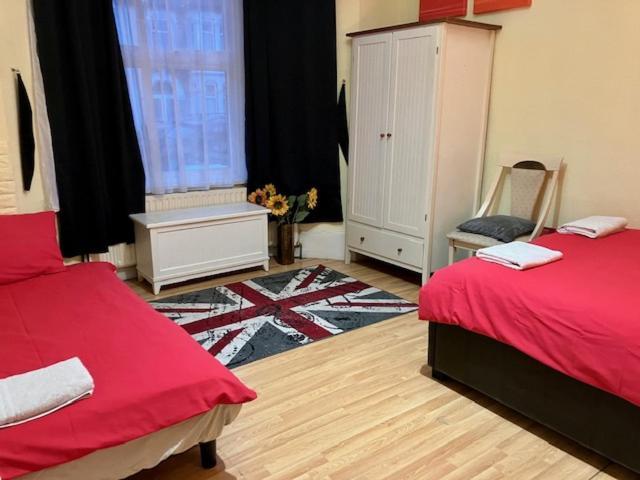 Comfy Rooms. Shared East Homestay. Homestay