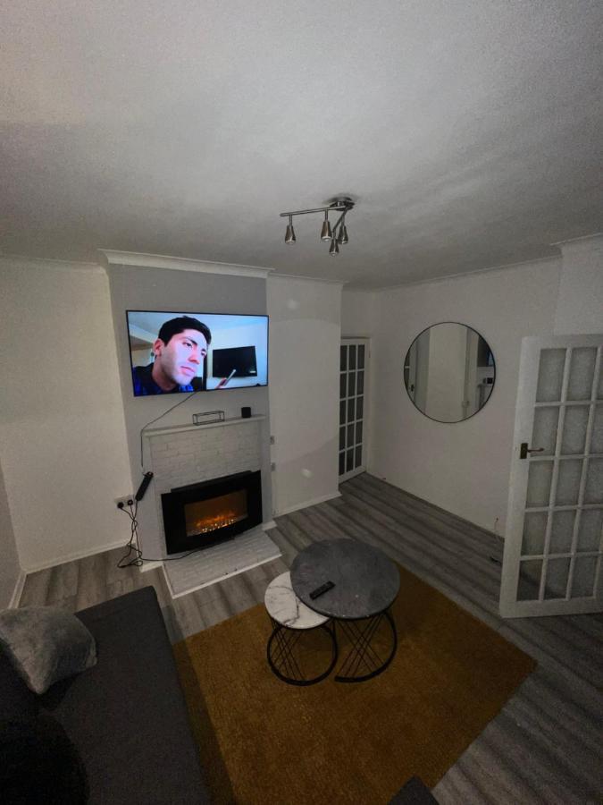 A Two Bedroom Cosy Hideaway Based In Greenwich Holiday home *