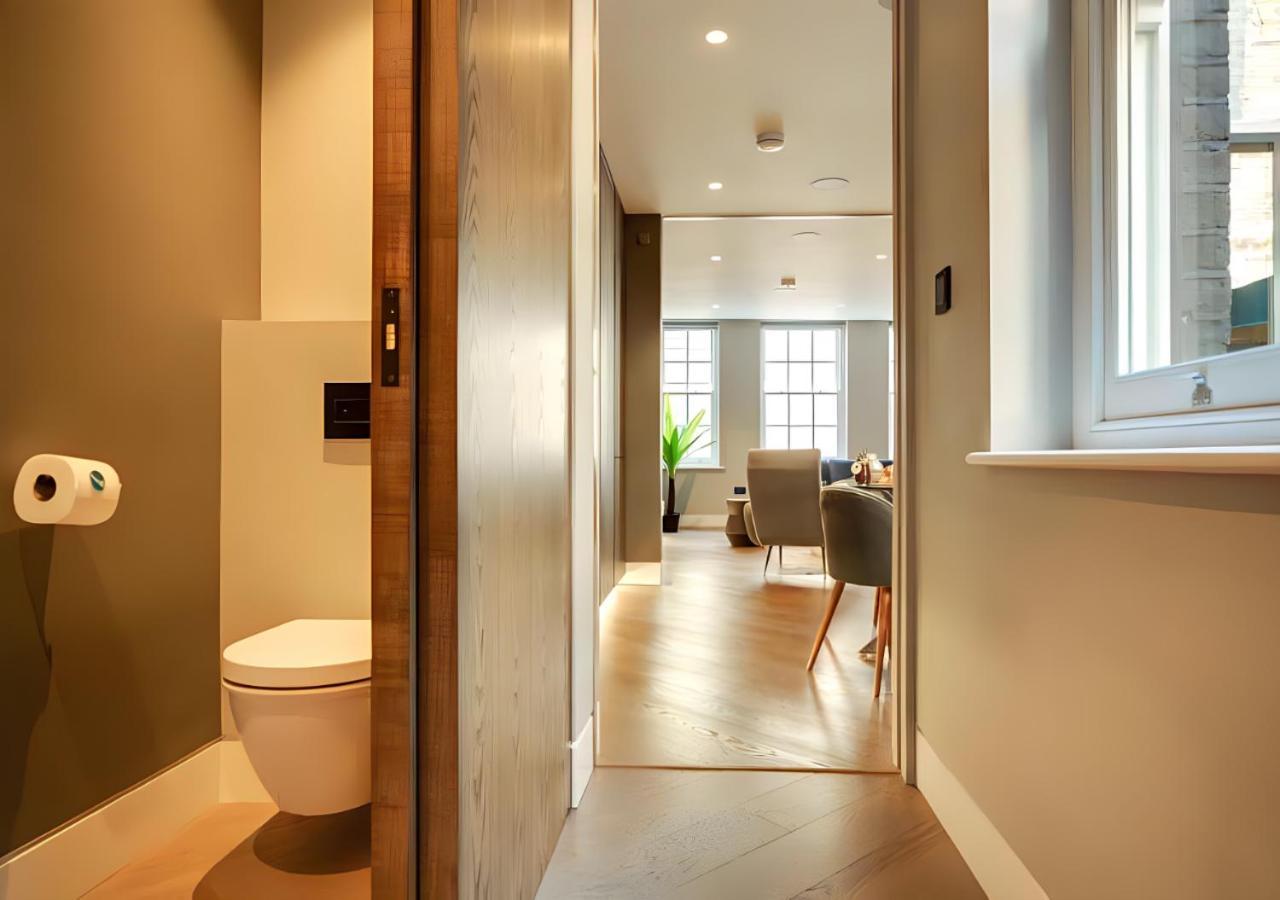 Staylux Oxford Street Apartment London