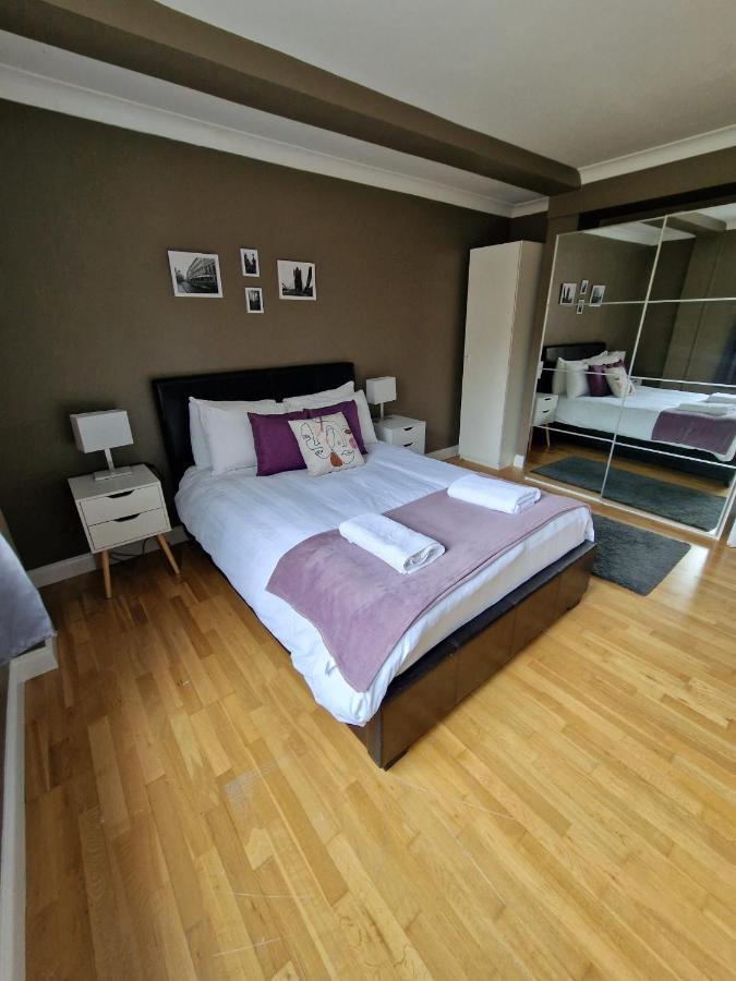 3 Bedrooms Flat Near Russell Square Appartement Londen