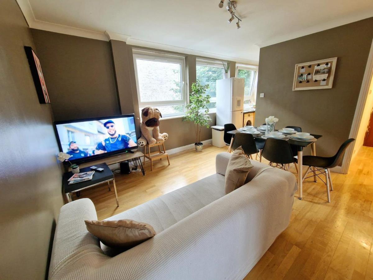 3 Bedrooms Flat Near Russell Square Londen