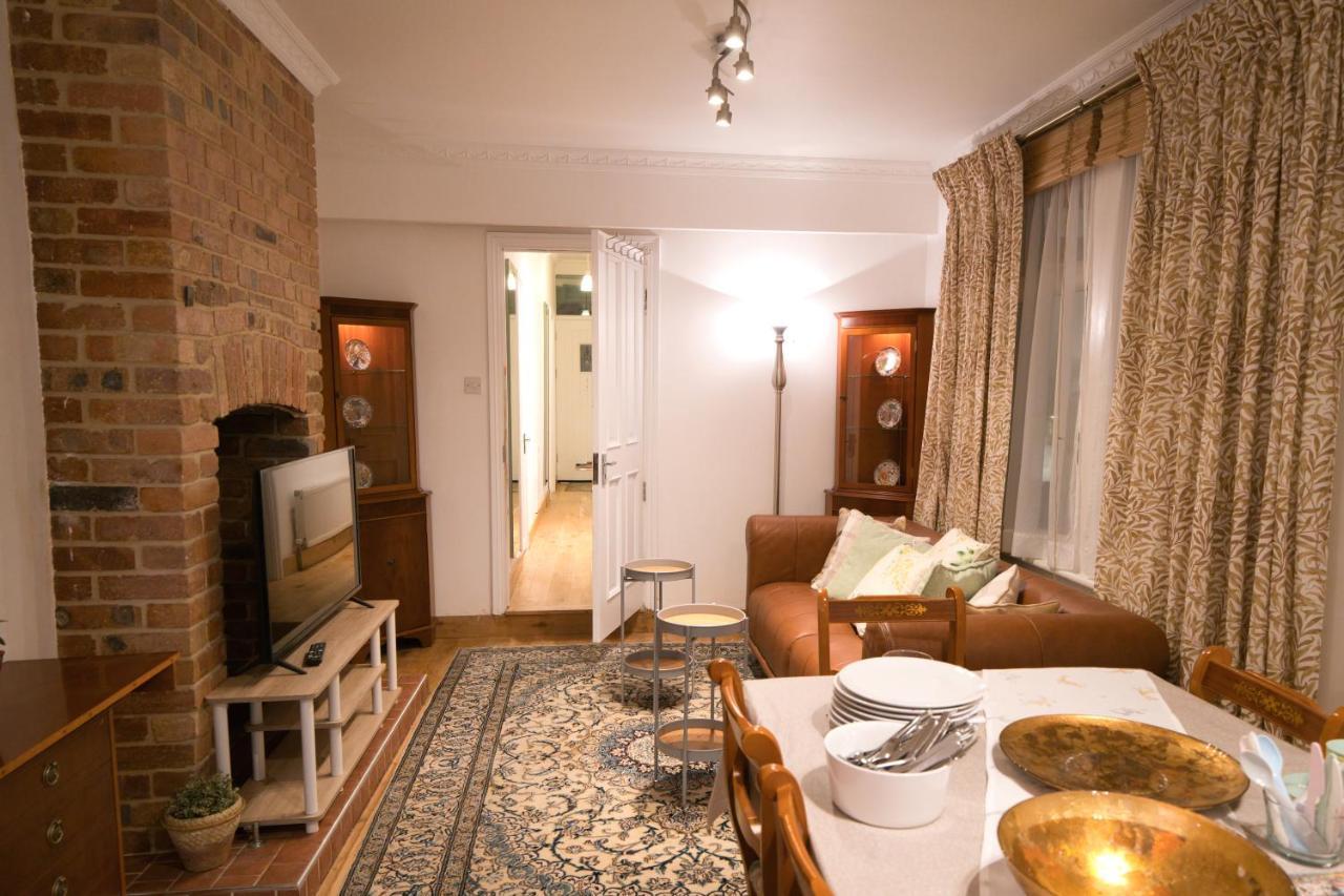 Holiday home Luxury Terraced Victorian House