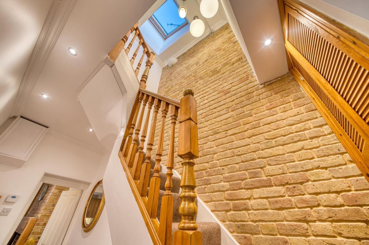 Luxury Terraced Victorian House Holiday home London