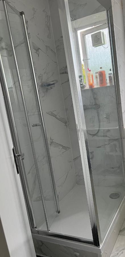 Large With Two Bed In * London
