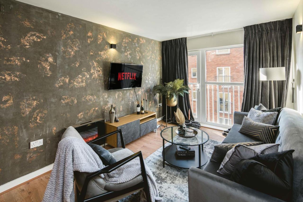 Canary Wharf 2-bed Luxury Haven Leilighet London