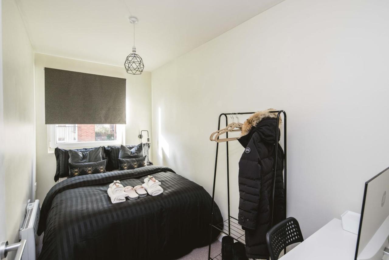 Canary Wharf 2-bed Luxury Haven * Londen
