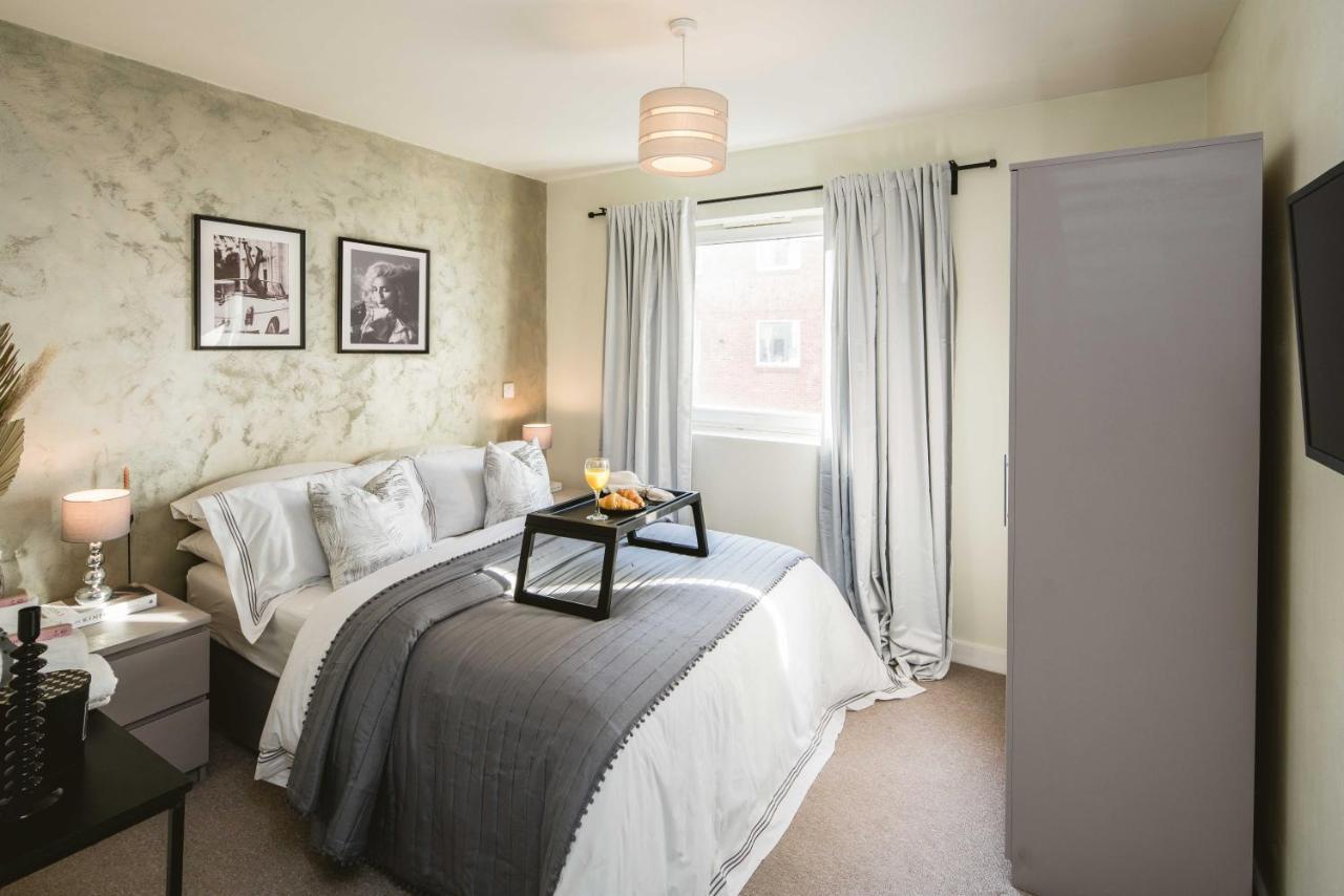 Canary Wharf 2-bed Luxury Haven Leilighet *