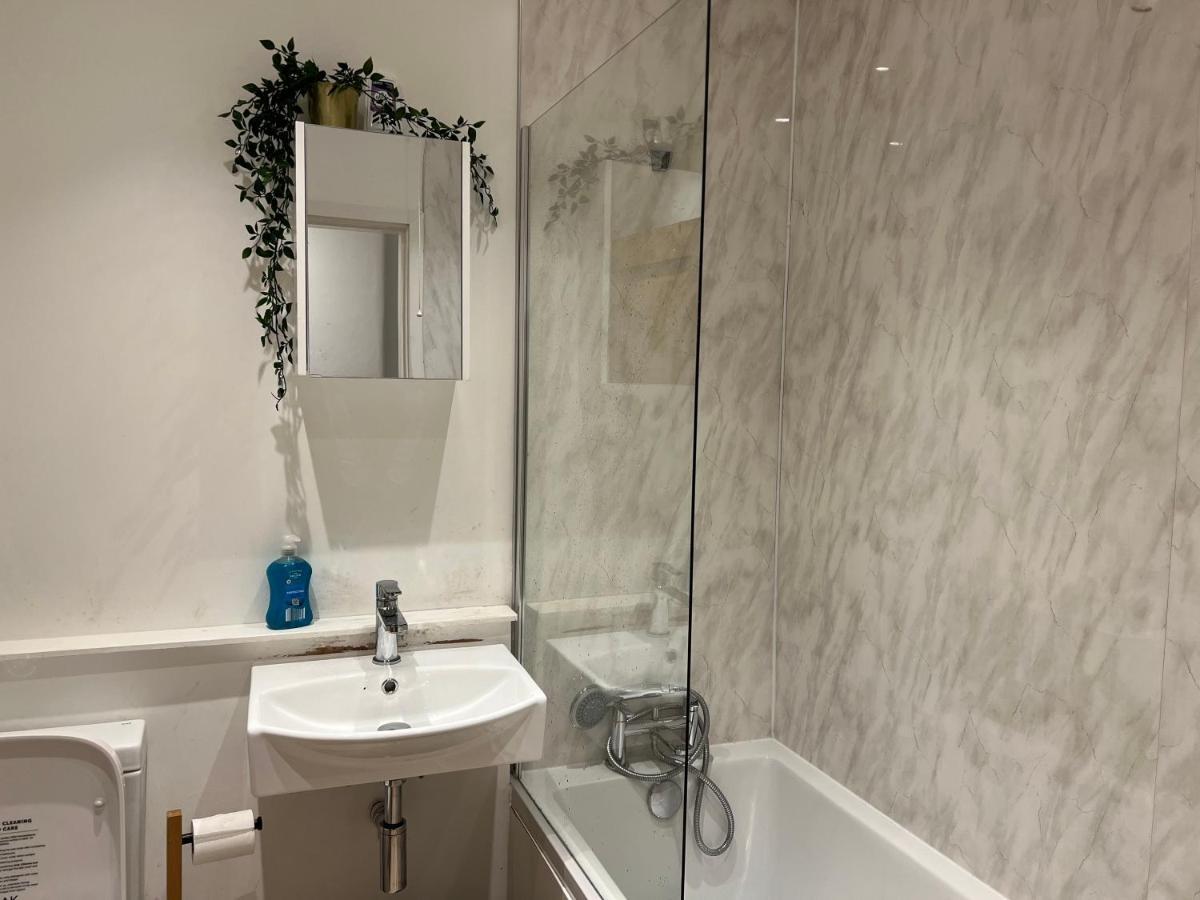 Entire Flat Near Kings Cross * Londen