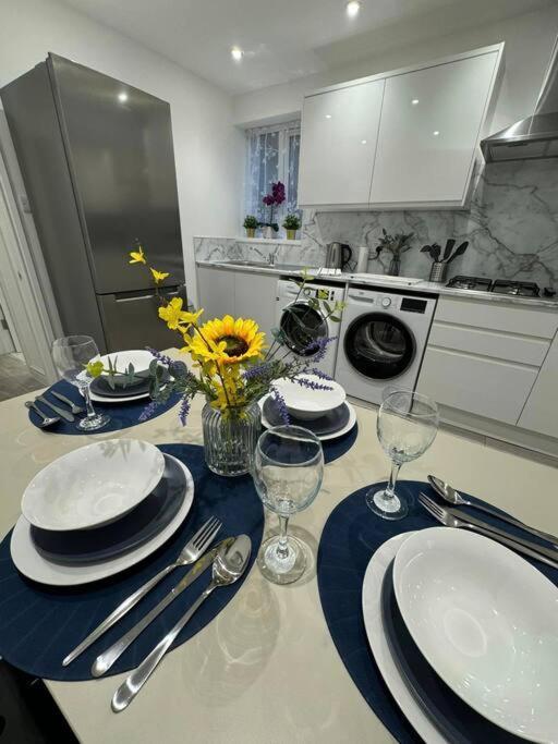 Modern 5 Bed Near Excel -big Ben * Londen