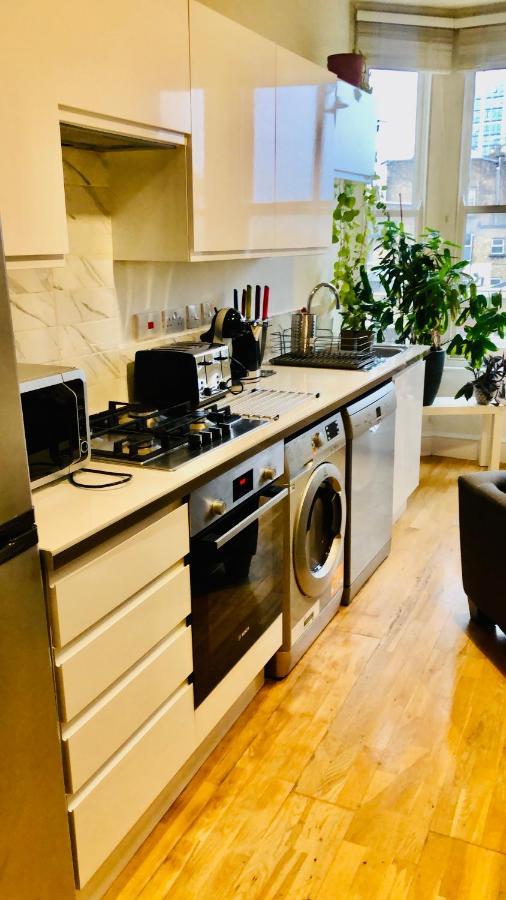 Apartment 20 Min To London- 2 Bedrooms