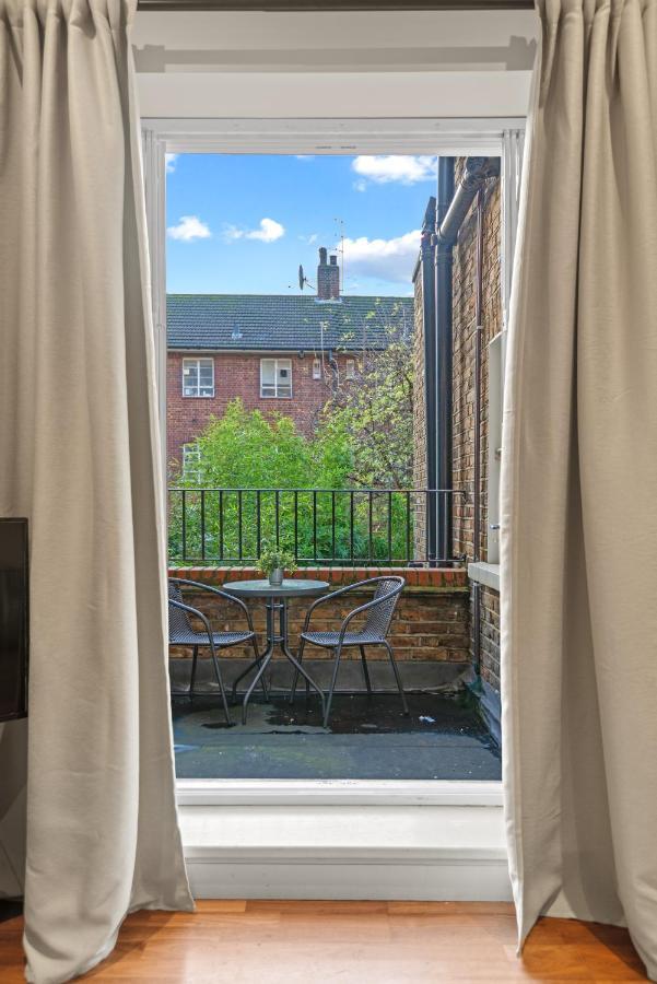 Notting Hill: Stylish 1br With Terrace - Leilighet *