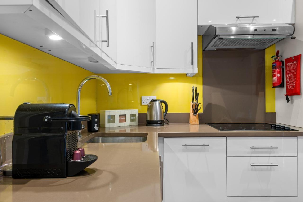 Leilighet Notting Hill: Stylish 1br With Terrace -