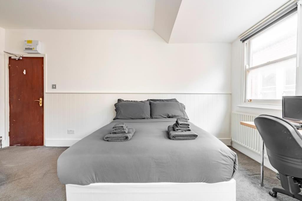 Apartment Finchley Road 13 London