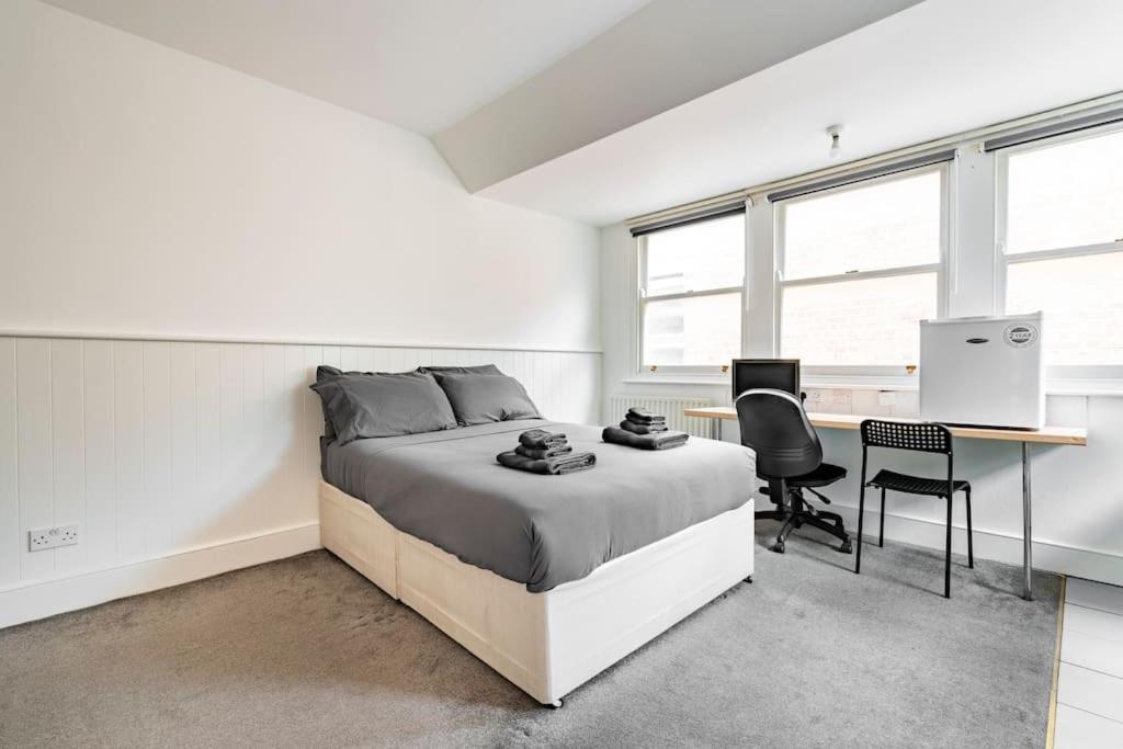 Apartment Finchley Road 13 London