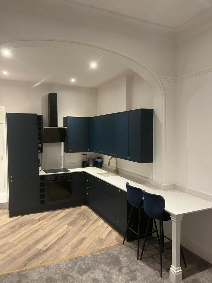 London, South Kensington Apartment London