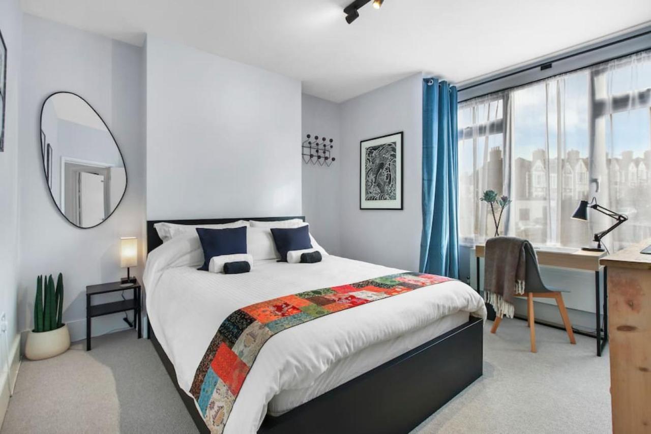 Feriehus Modern Double Bedroom In 1 London