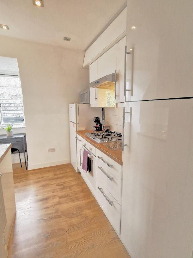 1 Bed- Flat In Kings Cross Apartment London