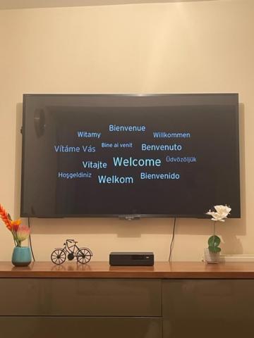 1 Bed- Flat In Kings Cross Apartment London