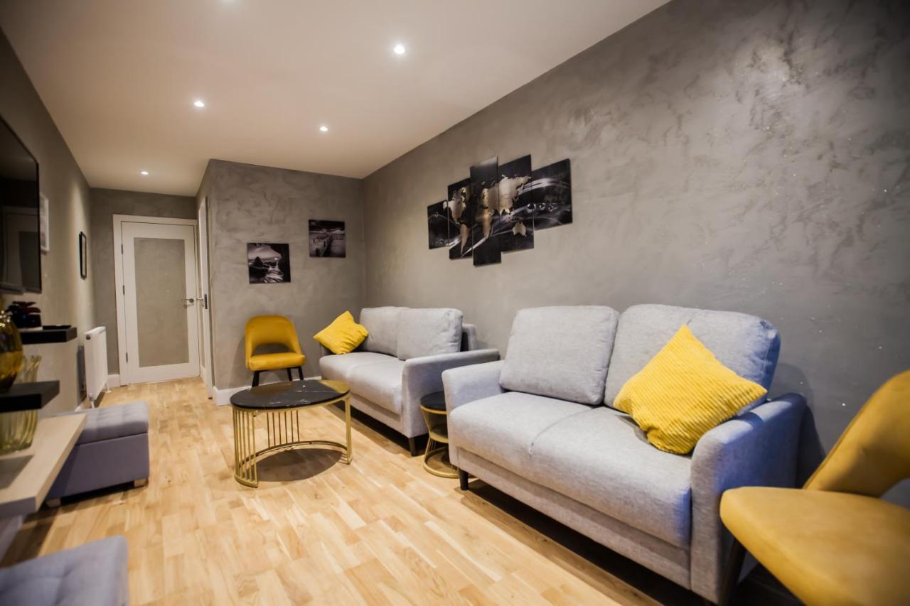 Luxury Fulham 3 Bedroom Garden House